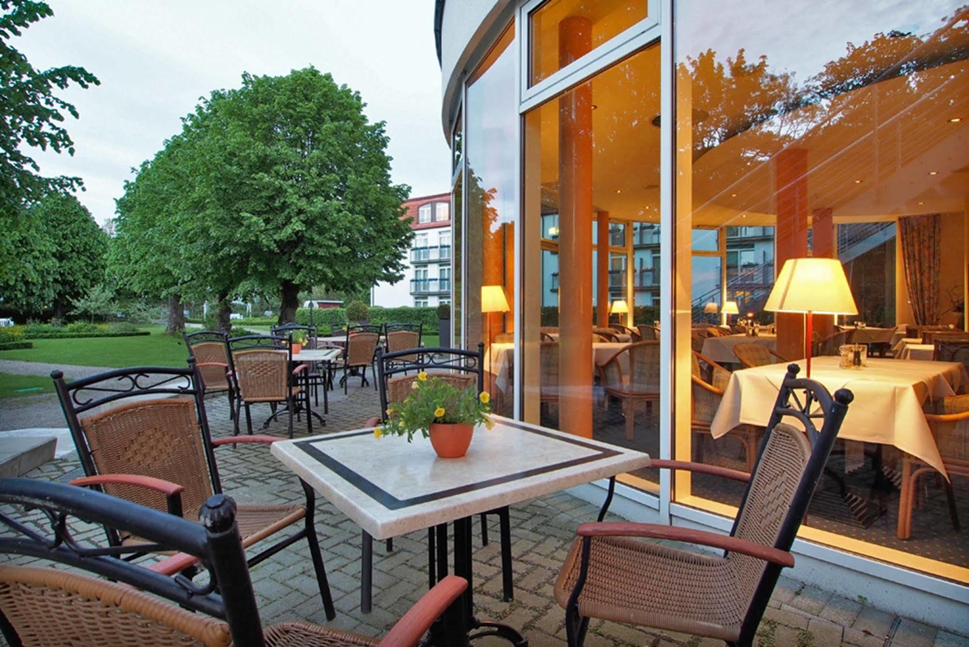 Seehotel Grossherzog Von Mecklenburg Boltenhagen  Exterior photo